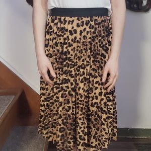 Ruffle Leopard Print Midi Skirt